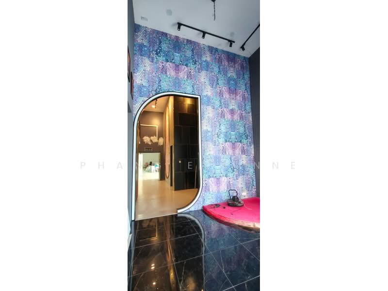 Warehouse for Sale in Eco Business Park 1 (Johor Bahru) - Phang Elainne - Interior - PropertyGuru.com.my