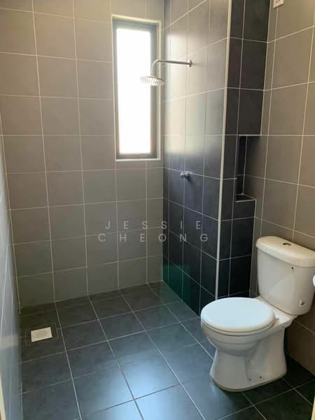 3-storey Terraced House for Sale in Taman Lembah Permai (Bukit Mertajam) - Jessie Cheong - bathroom - PropertyGuru.com.my