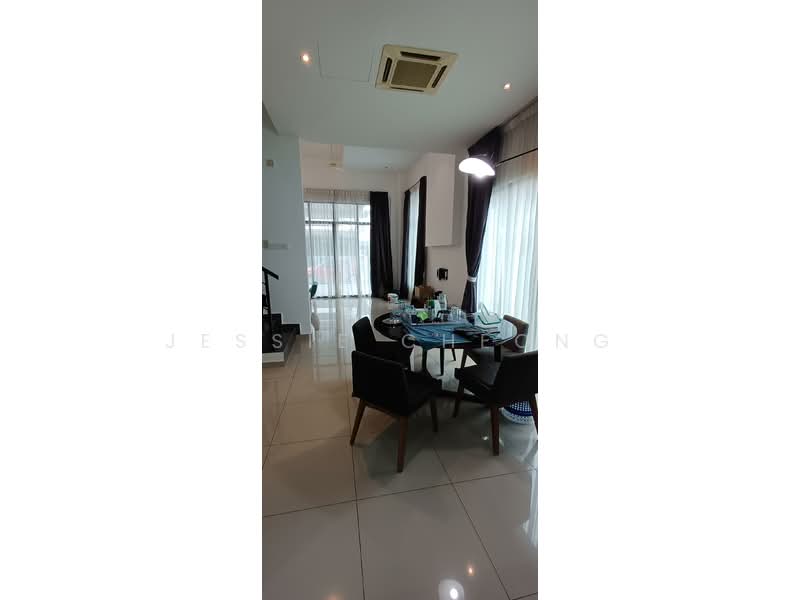 3-storey Terraced House for Sale in Taman Lembah Permai (Bukit Mertajam) - Jessie Cheong - dining area - PropertyGuru.com.my
