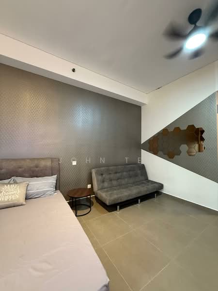 Servis Apartment untuk Disewa di Mossaz @ Empire City - John Tee - Bedroom - PropertyGuru.com.my