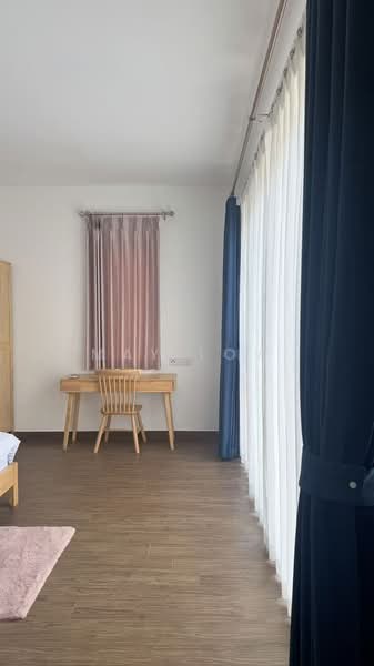 Twin Villa for Rent in Forest City (Gelang Patah) - May Low - forest-city-golf-villa-bed-room.jpg - PropertyGuru.com.my