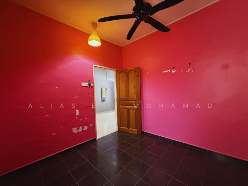 1-storey Terraced House for Sale in Kampung Mengabang Lekor (Batu Rakit) - Alias Bin Mohamad - PropertyGuru.com.my