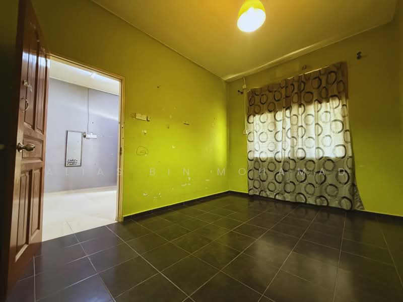1-storey Terraced House for Sale in Kampung Mengabang Lekor (Batu Rakit) - Alias Bin Mohamad - PropertyGuru.com.my