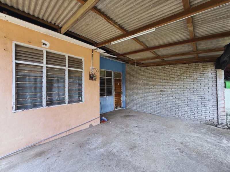 1-storey Terraced House for Sale in Kampung Mengabang Lekor (Batu Rakit) - Alias Bin Mohamad - PropertyGuru.com.my
