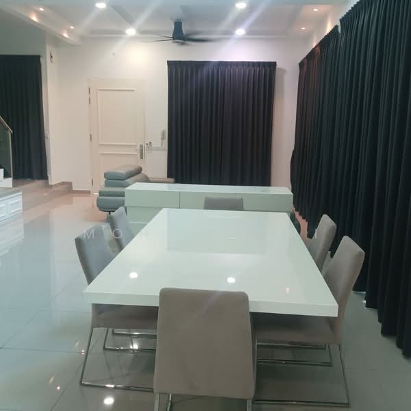 Rumah Teres untuk Dijual di Kota Masai (Pasir Gudang) - Mohd Nazri - Dining Room - PropertyGuru.com.my
