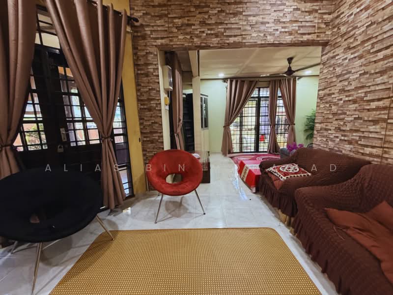 Semi-Detached House for Sale in Kampung Surau Panjang (Pengadang Buluh) - Alias Bin Mohamad - PropertyGuru.com.my