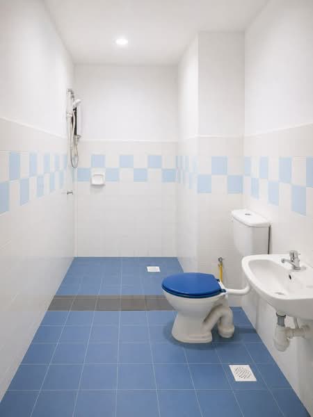 Pangsapuri untuk Disewa di Vista Seri Putra - Farah Hanan - Bathroom - PropertyGuru.com.my