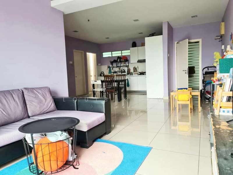 Pangsapuri untuk Dijual di Idaman Residence - Louis Khow - Living Room - PropertyGuru.com.my