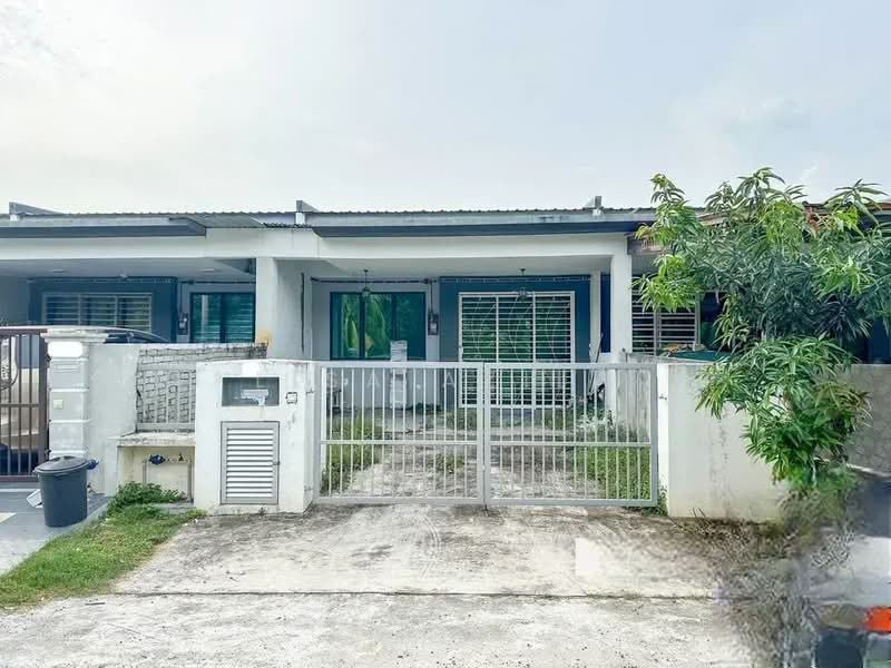 1-storey Terraced House for Sale in Taman Dataran Abadi (Sepang) - Lisa Azila - Exterior - PropertyGuru.com.my