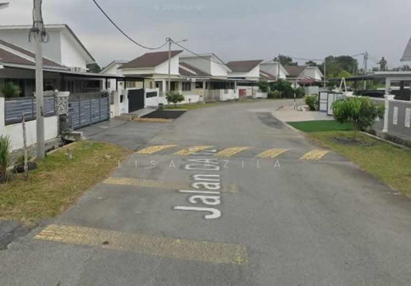 1-storey Terraced House for Sale in Taman Dataran Abadi (Sepang) - Lisa Azila - Exterior - PropertyGuru.com.my