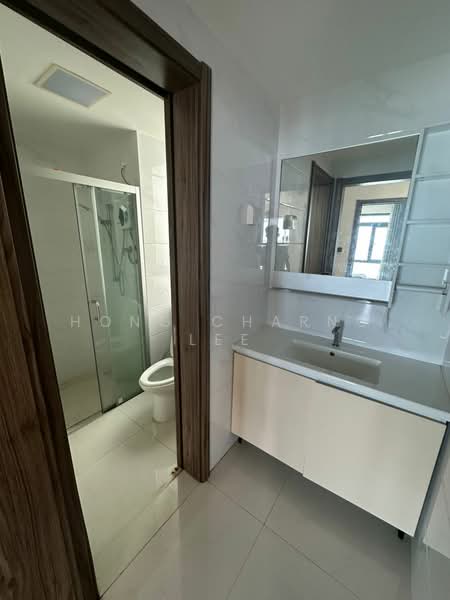 Kondominium untuk Disewa di Ataraxia Park @ Forest City - Hong Charng Lee - Bathroom - PropertyGuru.com.my