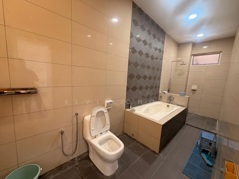 Zero-Lot Bungalow for Sale in Taman Kota Permai (Bukit Mertajam) - Elvin Choo - Bathroom - PropertyGuru.com.my