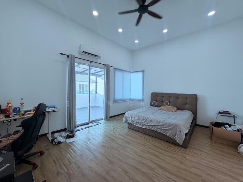 Zero-Lot Bungalow for Sale in Taman Kota Permai (Bukit Mertajam) - Elvin Choo - Bedroom - PropertyGuru.com.my
