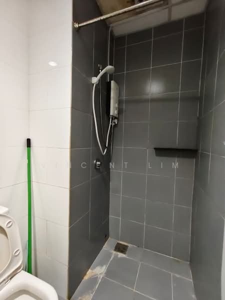Condominium for Rent at The Wharf Residence - Vincent Lim - Bathroom - PropertyGuru.com.my