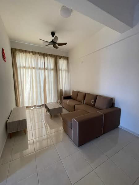 Pangsapuri untuk Disewa di Rumah Pangsa Bukit Baru Jaya - Abby Ho - Living Room - PropertyGuru.com.my