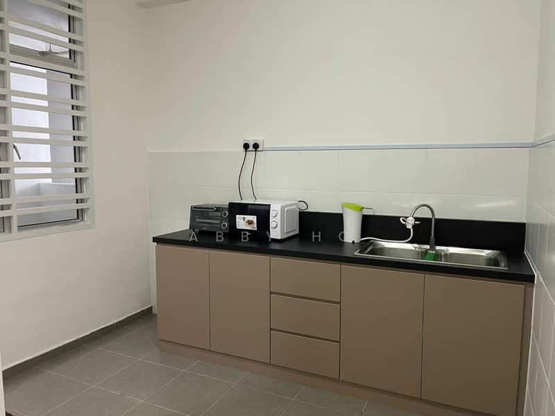 Pangsapuri untuk Disewa di Rumah Pangsa Bukit Baru Jaya - Abby Ho - Kitchen - PropertyGuru.com.my