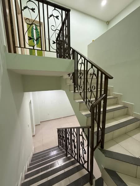 2-storey Terraced House for Sale in Taman Sri Putra Mas (Sungai Buloh) - Chloe Kok - PropertyGuru.com.my
