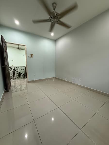 2-storey Terraced House for Sale in Taman Sri Putra Mas (Sungai Buloh) - Chloe Kok - PropertyGuru.com.my