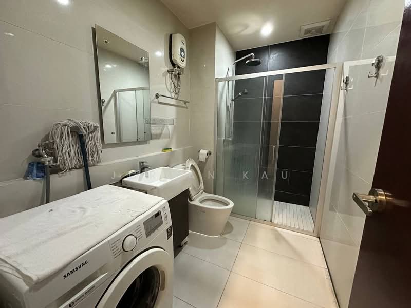 Condominium for Rent at Amberside @ Country Garden Danga Bay - Jordan Kau - PropertyGuru.com.my