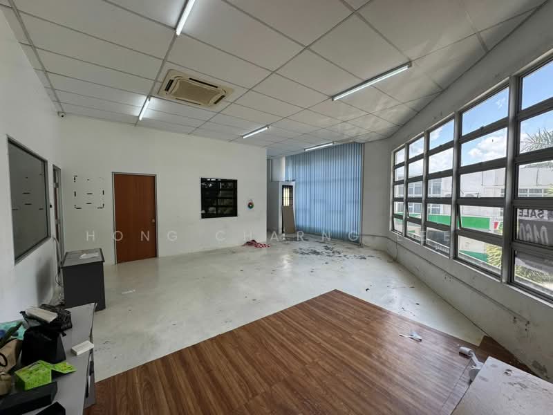 Kedai / Pejabat untuk Disewa di Tampoi (Johor) - Hong Charng Lee - Interior - PropertyGuru.com.my