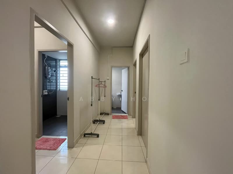 Apartment for Rent at Residensi Rumpun Bahagia (Residensi Melaka Tengah 1) - Abby Ho - Corridor - PropertyGuru.com.my