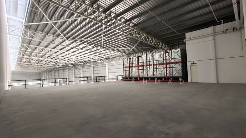 Semi-D Factory for Sale in Kampung Bukit Changgang (Tanjong Duabelas) - Zaidah Ahmad - Interior - PropertyGuru.com.my