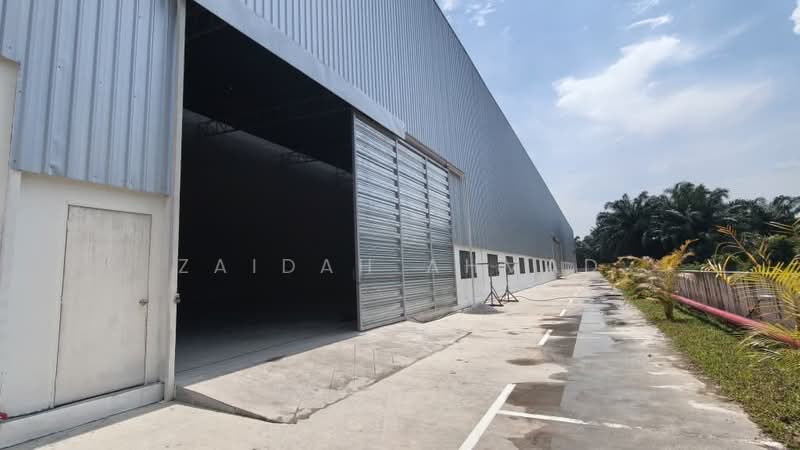 Semi-D Factory for Sale in Kampung Bukit Changgang (Tanjong Duabelas) - Zaidah Ahmad - PropertyGuru.com.my