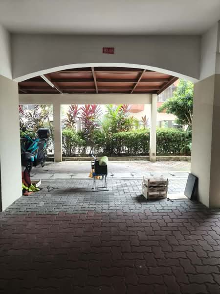 Condominium for Rent at Putri Indah Condominium - Jessy Koh - Car Park - PropertyGuru.com.my