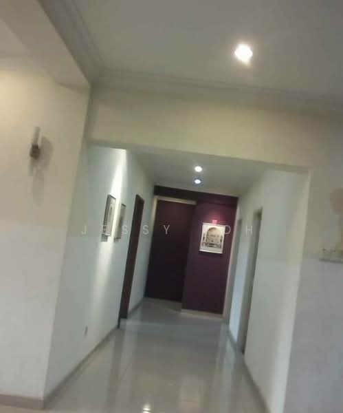 Condominium for Rent at Putri Indah Condominium - Jessy Koh - Corridor - PropertyGuru.com.my