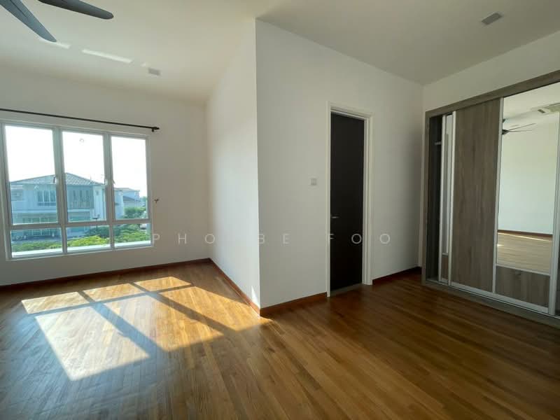 Bungalow for Sale in Senibong (Permas Jaya) - Phoebe Foo - Bedroom - PropertyGuru.com.my