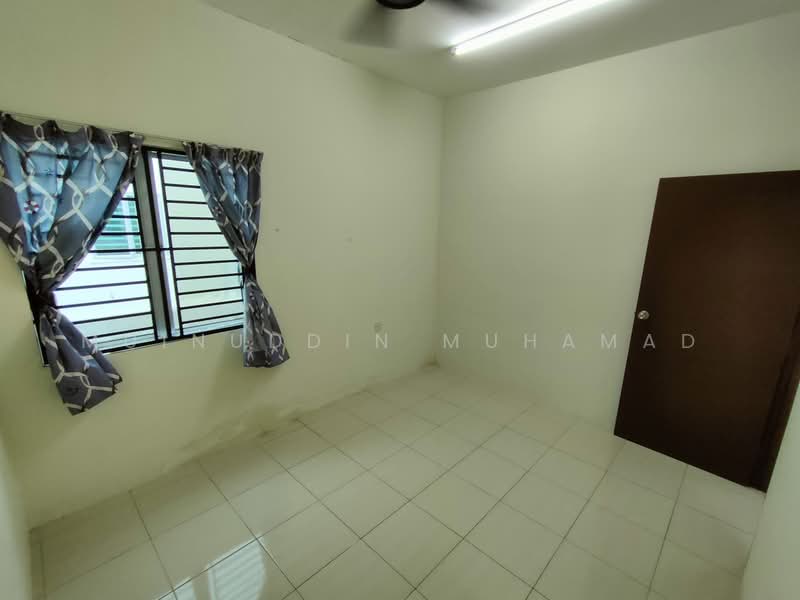 Rumah Teres 1 Tingkat untuk Dijual di Sitiawan (Perak) - Muinuddin Muhamad - Interior - PropertyGuru.com.my