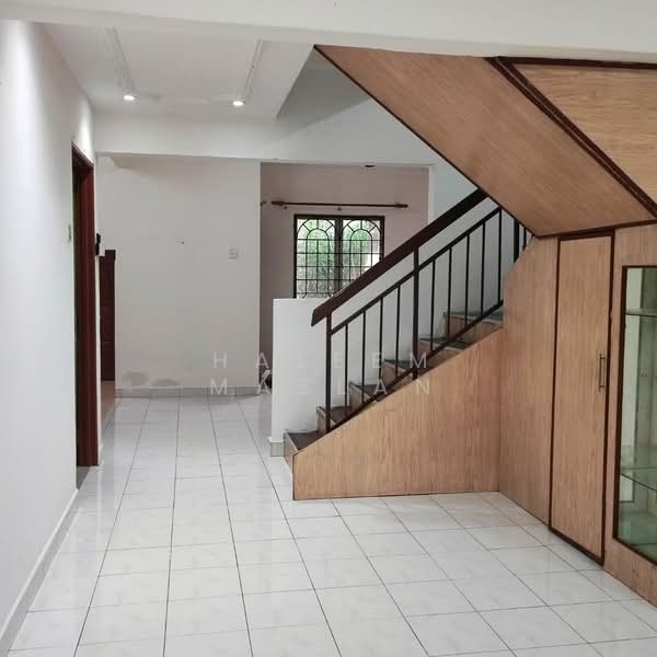Rumah Teres 2 Tingkat untuk Disewa di Seksyen 8 (Bangi) - Haleem Mazlan - Interior - PropertyGuru.com.my