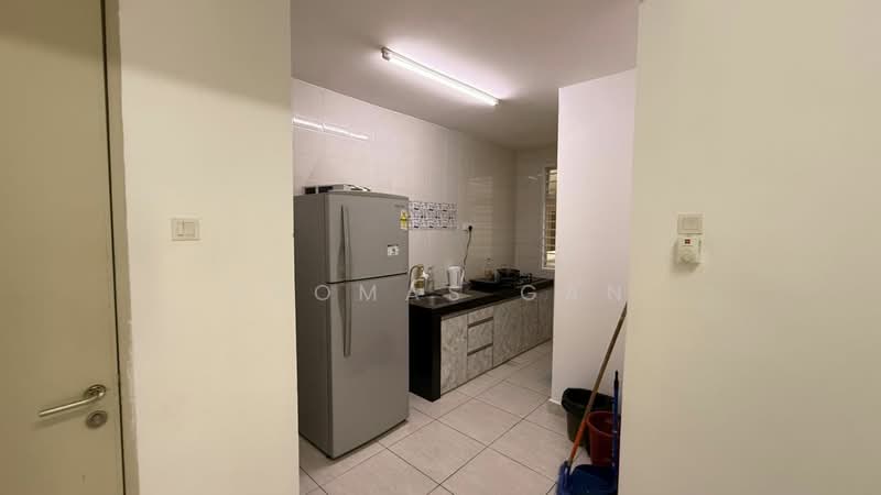 Servis Apartment untuk Disewa di BSP 21 - Thomas Gan - Kitchen - PropertyGuru.com.my