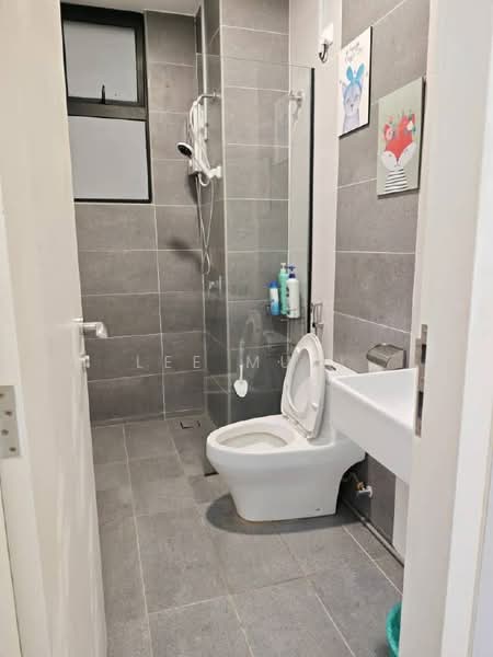 Kondominium untuk Disewa di The Cove Hillside Residence - Lee Muzi - Bathroom - PropertyGuru.com.my