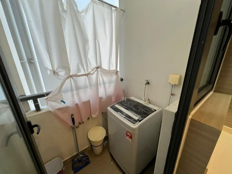 Service Residence for Rent at R&F Princess Cove Phase 1 - NG ZEN XI - Balcony - PropertyGuru.com.my