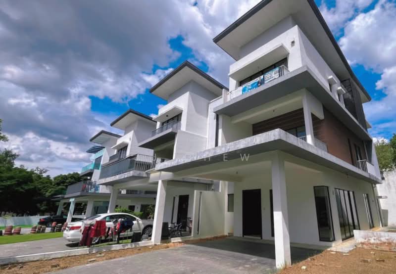 Semi-Detached House for Sale in Jade Hills (Kajang) - JJ Chew - Exterior - PropertyGuru.com.my