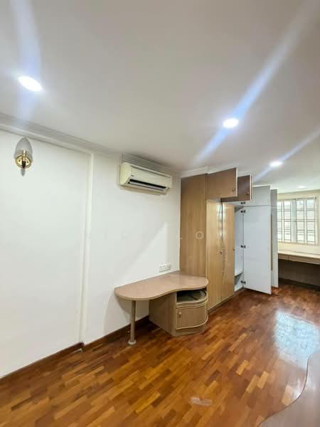 Semi-Detached House for Rent in Taman Pelangi (Johor Bahru) - Nick Low - Bedroom - PropertyGuru.com.my