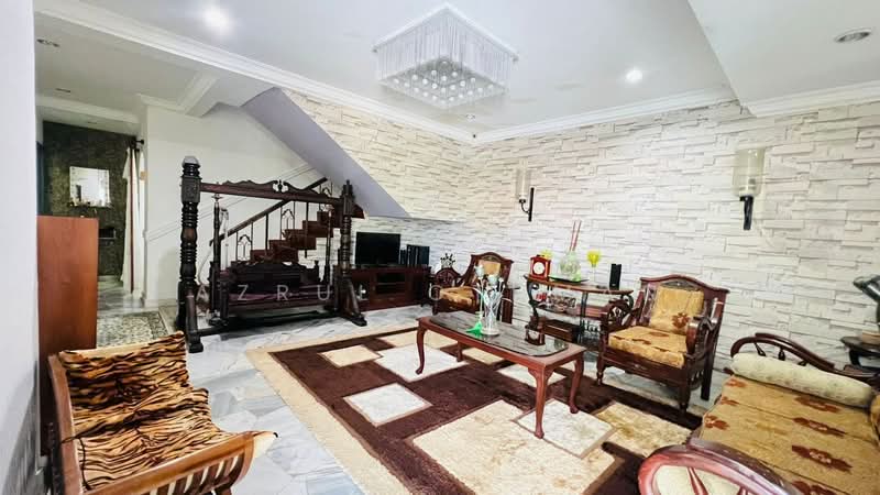 Semi-Detached House for Sale in Taman Rasah Kemayan (Rasah) - Azrul Othman - Living Room - PropertyGuru.com.my