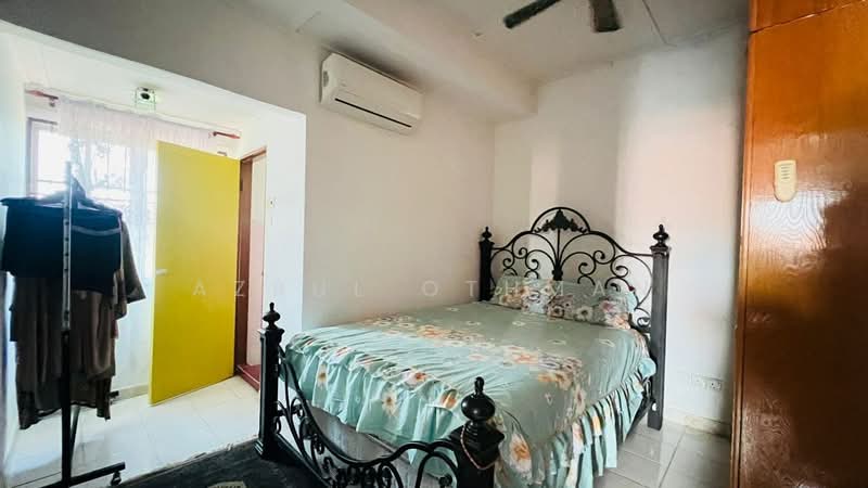 Semi-Detached House for Sale in Taman Rasah Kemayan (Rasah) - Azrul Othman - Bedroom - PropertyGuru.com.my