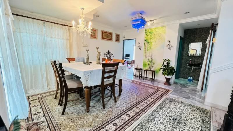 Semi-Detached House for Sale in Taman Rasah Kemayan (Rasah) - Azrul Othman - Dining Room - PropertyGuru.com.my