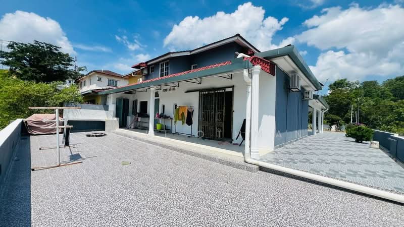 Semi-Detached House for Sale in Taman Rasah Kemayan (Rasah) - Azrul Othman - Exterior - PropertyGuru.com.my
