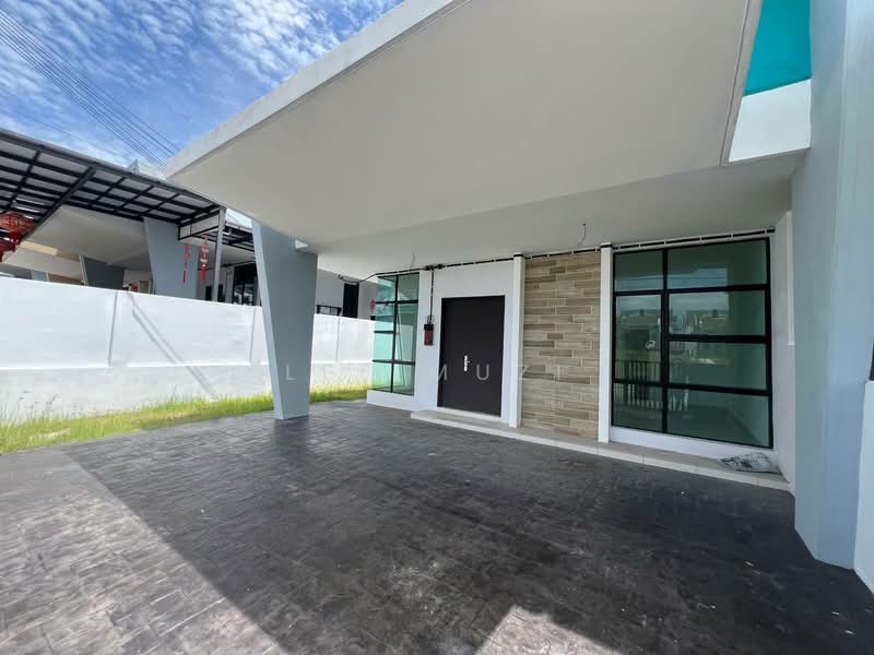 Rumah Berkembar untuk Dijual di Bandar Lahat Mines (Lahat) - Lee Muzi - Exterior - PropertyGuru.com.my