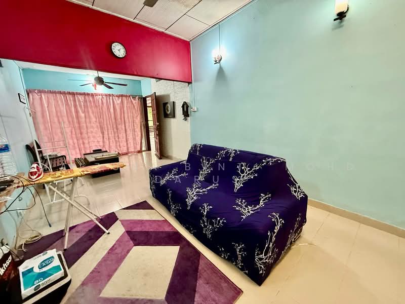 1-storey Terraced House for Sale in Bandar Baru Bangi (Selangor) - Maizura binti Mohd Darus - Living Room - PropertyGuru.com.my