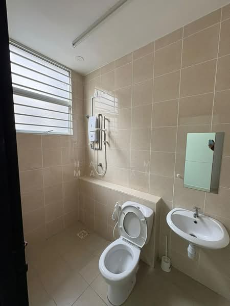 Rumah Teres 3 Tingkat untuk Disewa di Kajang (Selangor) - Halim Mazlan - Bathroom - PropertyGuru.com.my