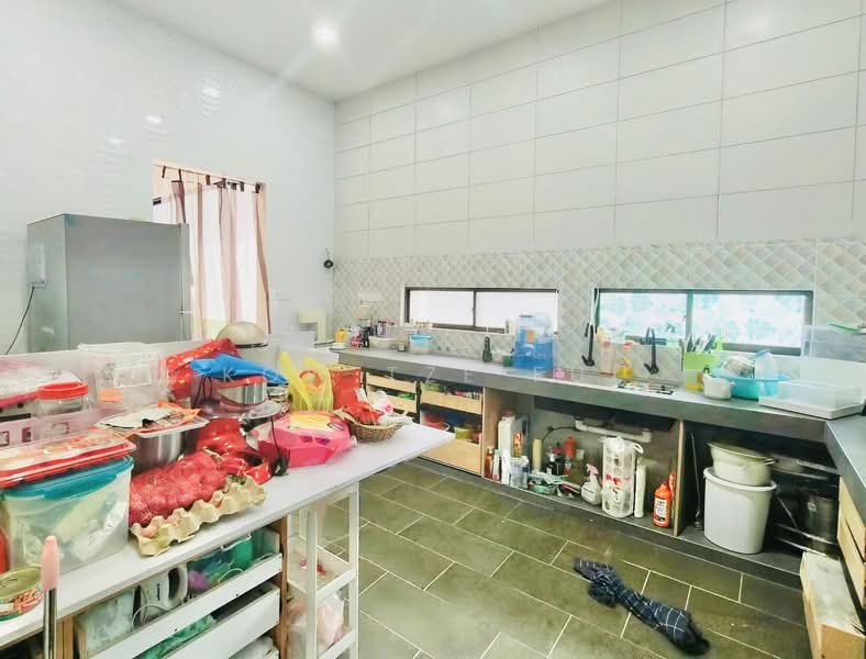 Bungalow for Sale in Taman Satu Krubong (Krubong) - Kow Tze Fui - Kitchen - PropertyGuru.com.my
