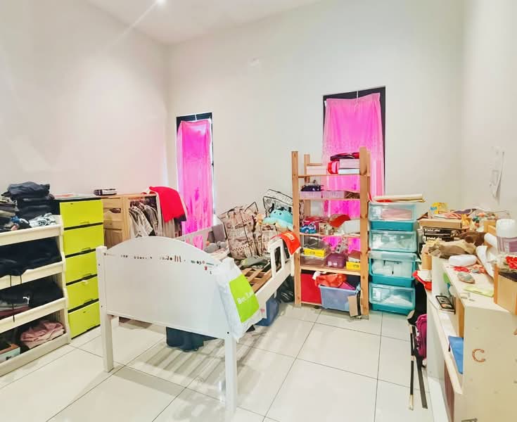 Bungalow for Sale in Taman Satu Krubong (Krubong) - Kow Tze Fui - Bedroom - PropertyGuru.com.my