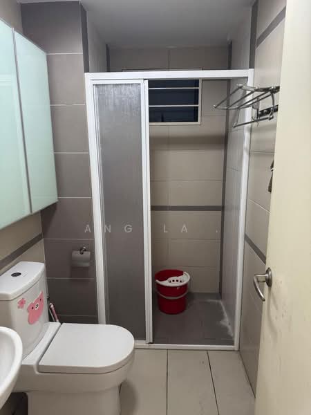 Kondominium untuk Dijual di The Z Residence - Angela . - PropertyGuru.com.my