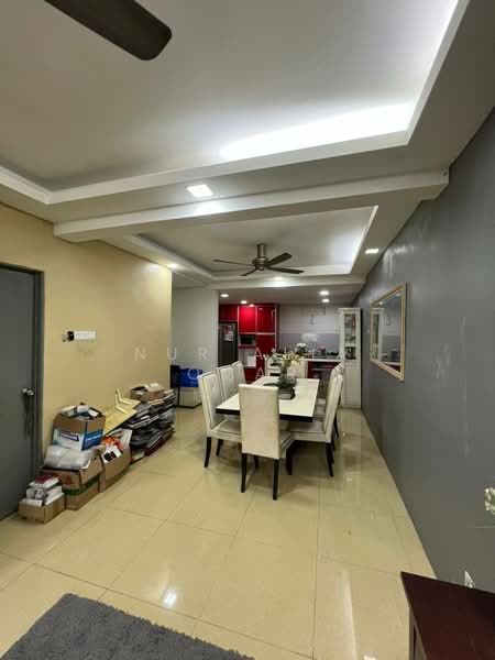 2-storey Terraced House for Sale in Shah Alam (Selangor) - Nur Alia Omar - Dining Room - PropertyGuru.com.my