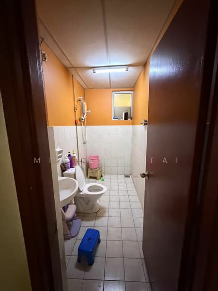 Pangsapuri untuk Disewa di Suria Damansara - Michelle Tai - Bathroom - PropertyGuru.com.my