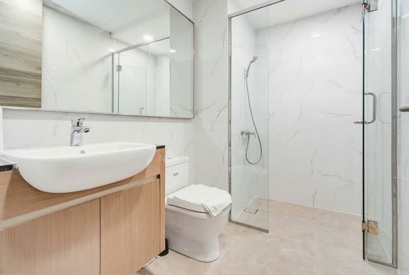 Servis Apartment untuk Disewa di Agile Bukit Bintang - Sonny Tan - Bathroom - PropertyGuru.com.my